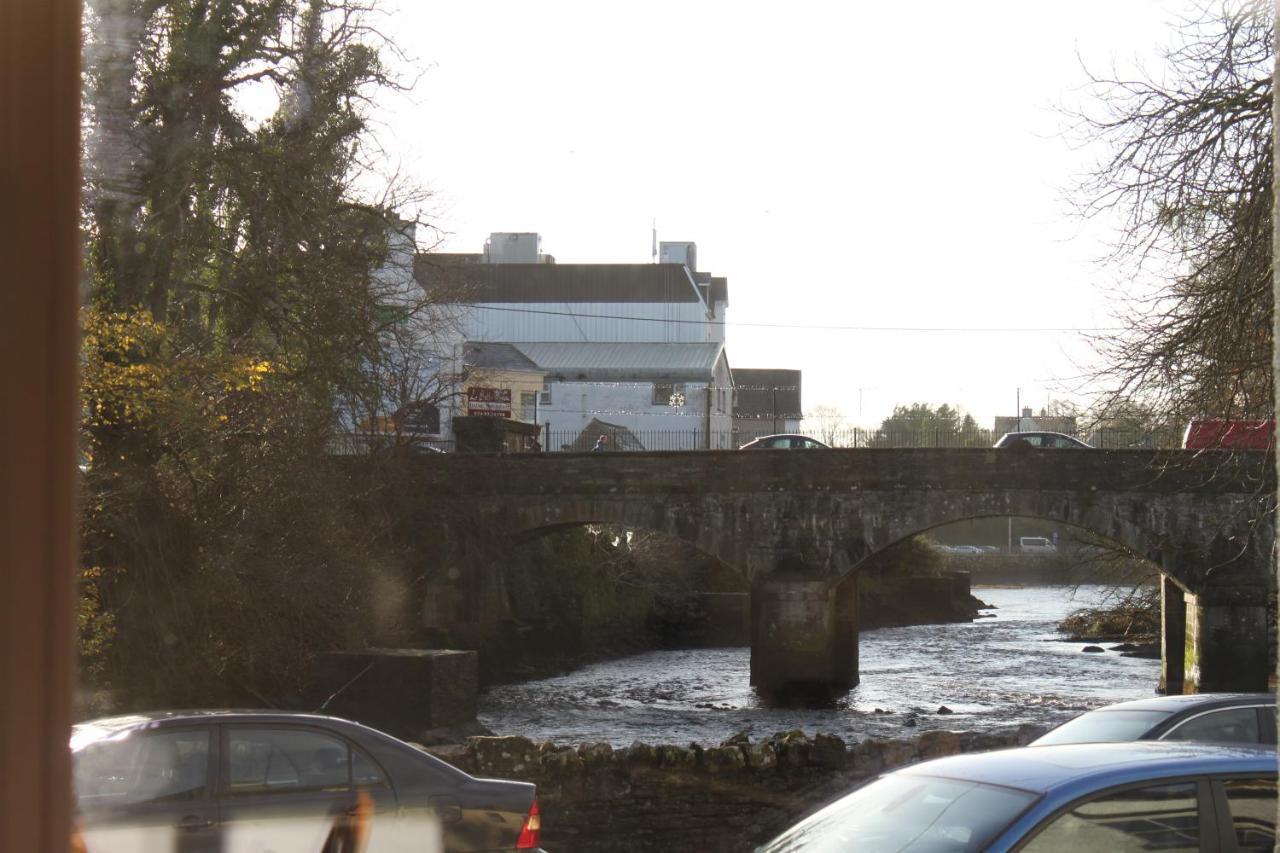 The Bridges Bed And Breakfast Donegal Town Eksteriør bilde